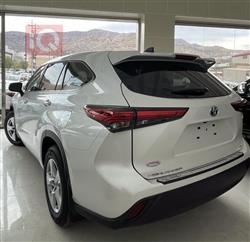 تۆیۆتا هایلاندەر